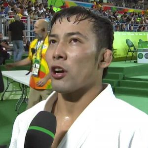 インタービュー